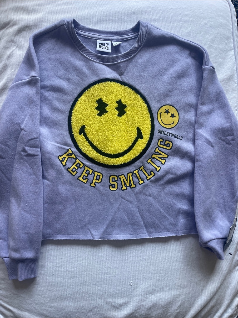 NWT SmileyWorld Lavender 'Keep Smiling' Crewneck Sweatshirt Size 10/12